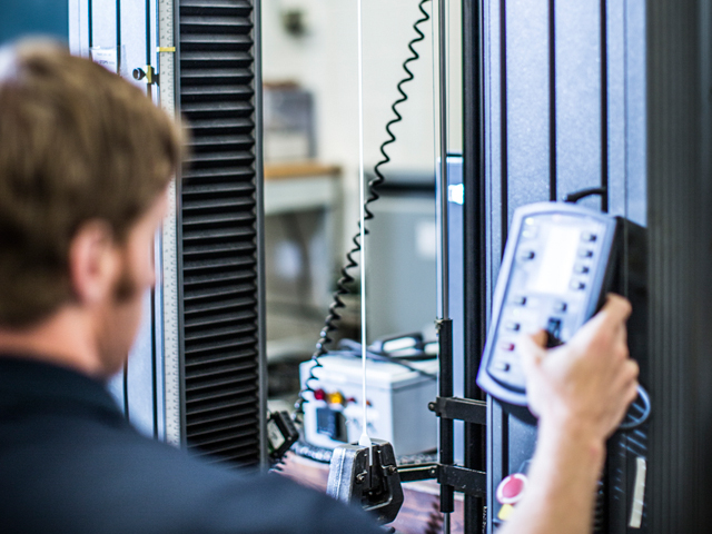 Precise Measuring Tools for Metals Testing